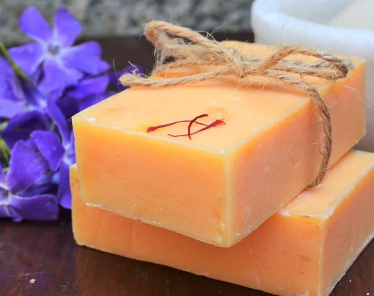 Kadhambari Saffron & Honey Handmade Soap Ayurvedic skin and hair